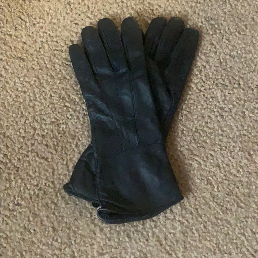 Gloves